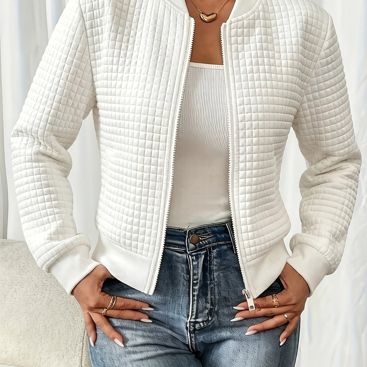Miriam | Chaqueta Corta que No Marca la Barriga