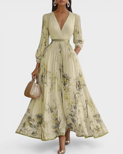 LORENA™ Jardín Encantado: Vestido Plisado Floral para un Look Elegante