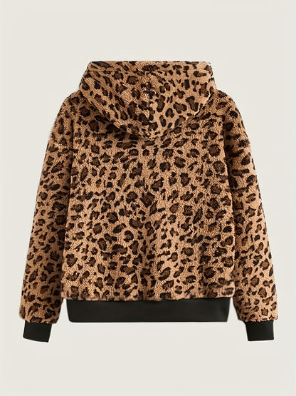 Verónica | Chaqueta de Leopardo que Resuelve el Look Sola