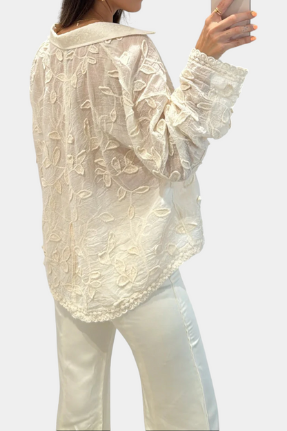LORENA™ Encantada: Camisa de Encaje Bordado 