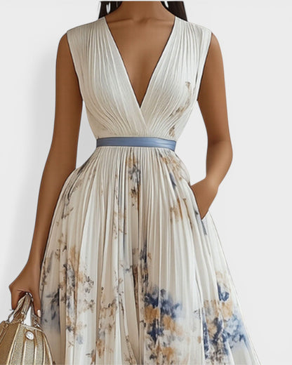 LORENA™ Jardín Encantado: Vestido Plisado Floral para un Look Elegante