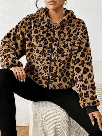 Verónica | Chaqueta de Leopardo que Resuelve el Look Sola