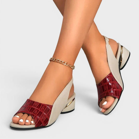 NADIA™ | Paso a Paso con Estilo: Sandalias de tacón bajo