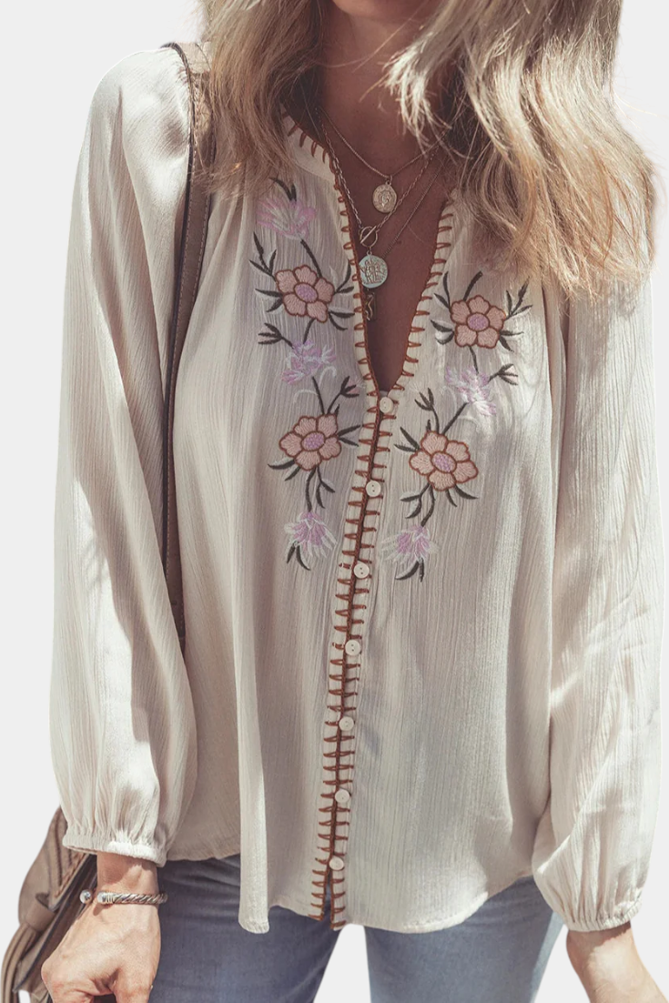 LUCIA™ Tierra Encantadora: La Blusa que te sorprenderá