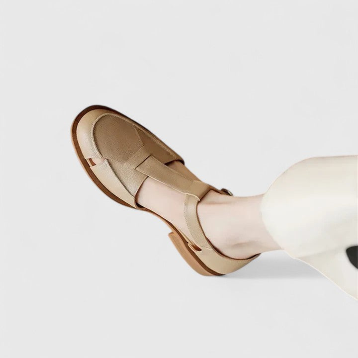 MARIA™ | Pasos con Estilo: Sandalias Elegantes