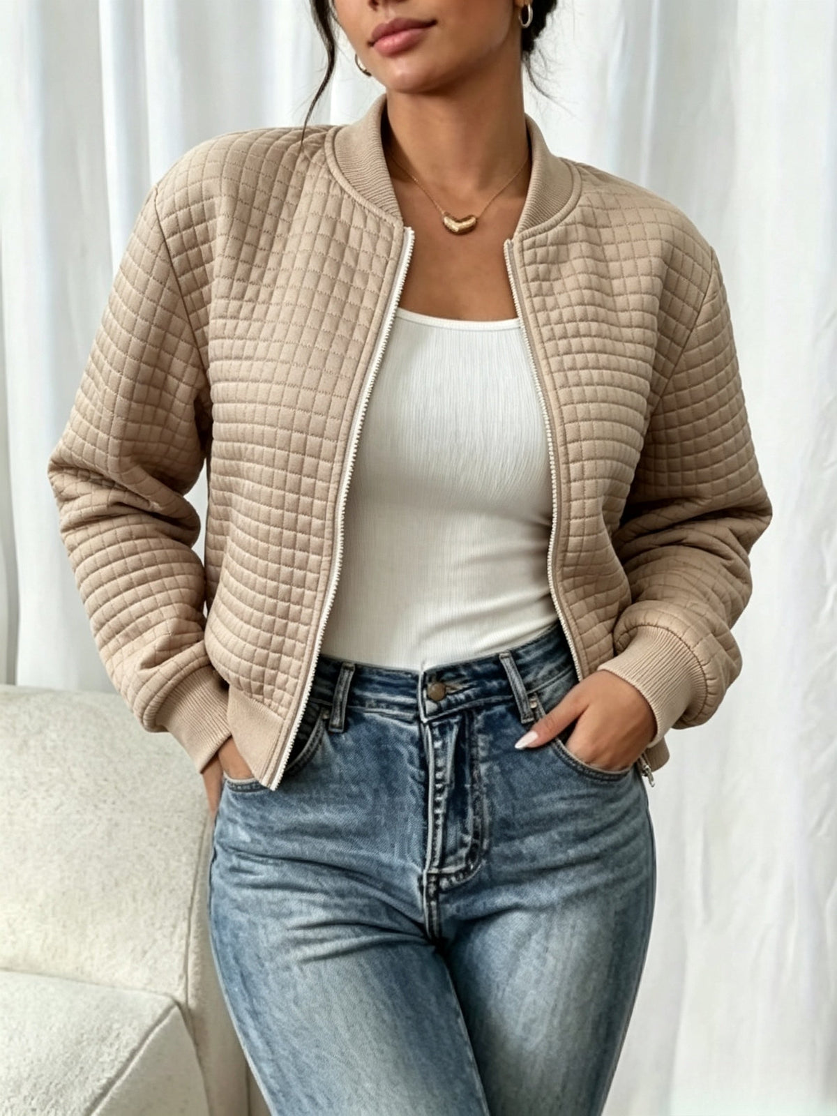 Miriam | Chaqueta Corta que No Marca la Barriga