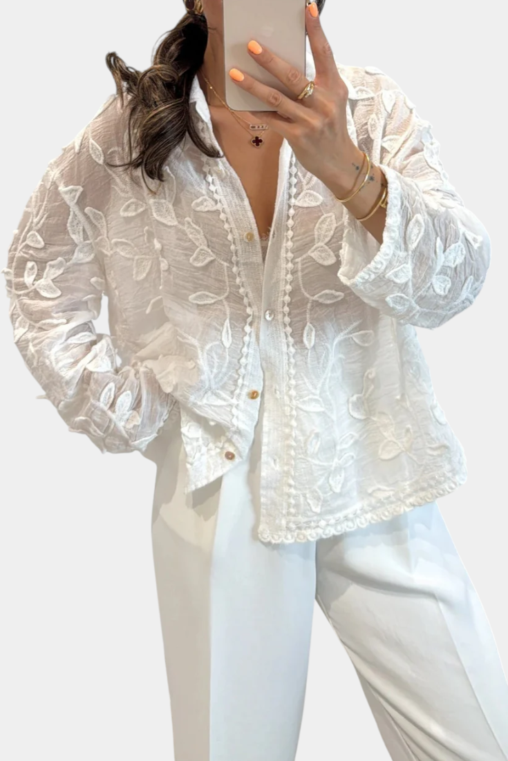 LORENA™ Encantada: Camisa de Encaje Bordado 