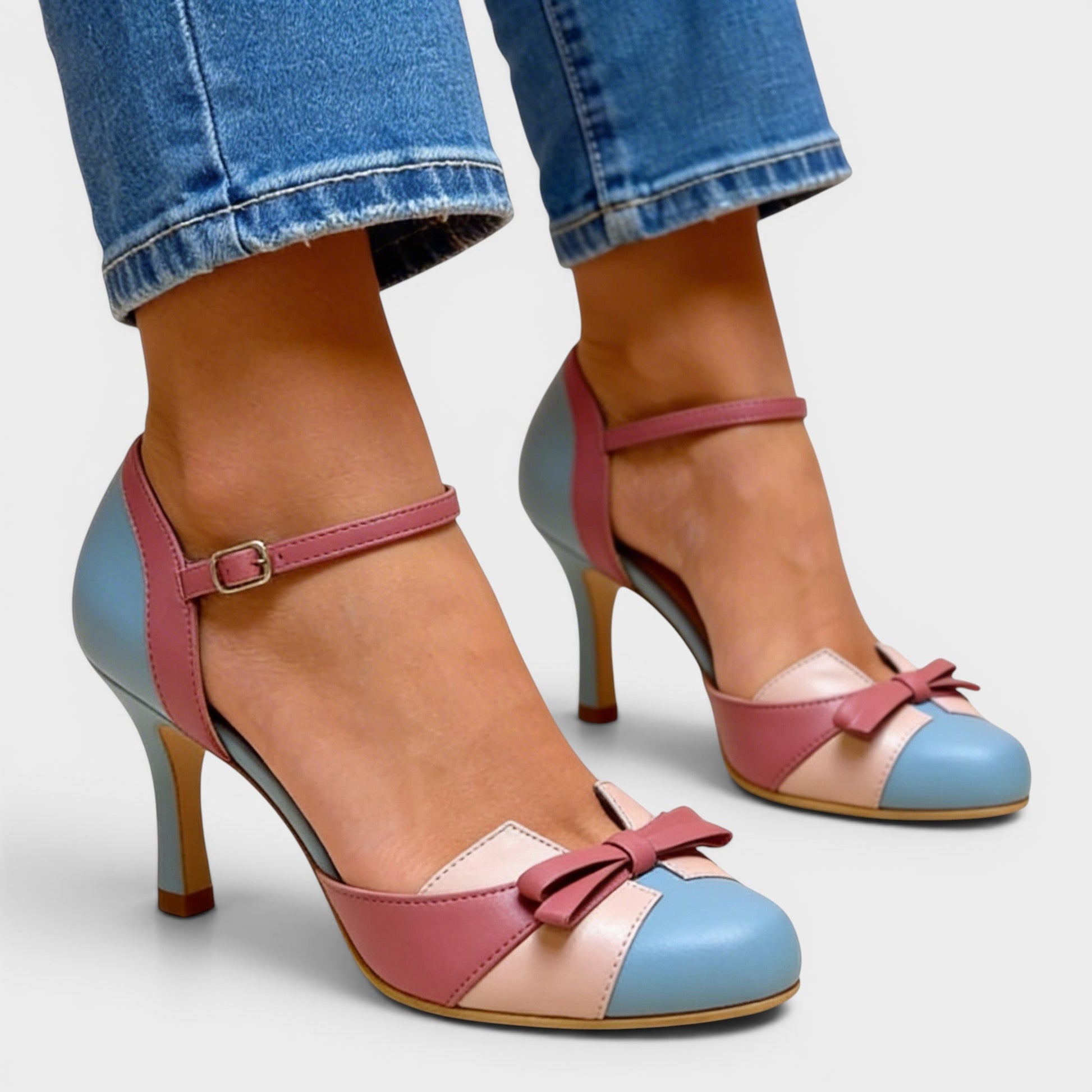CLARA™ |  Brilla con Elegancia en Tacones 