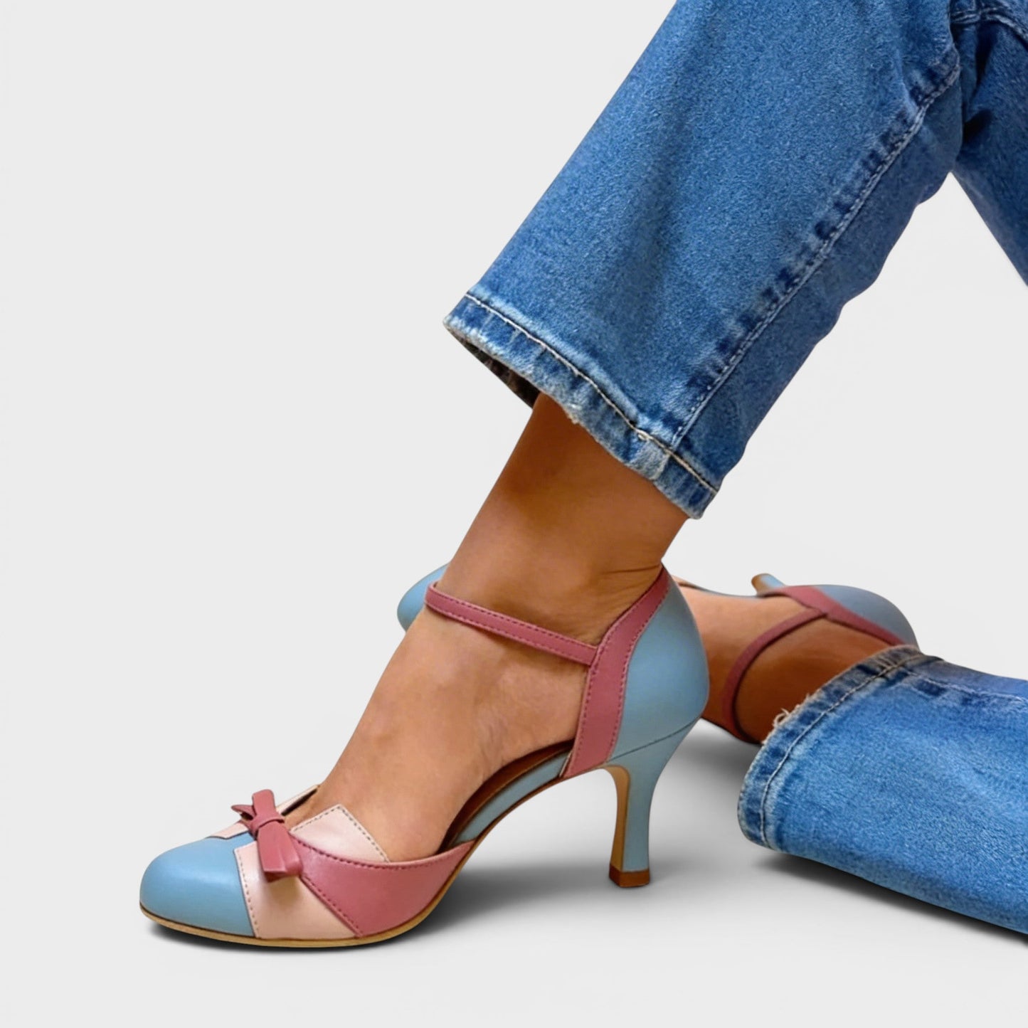 CLARA™ |  Brilla con Elegancia en Tacones 