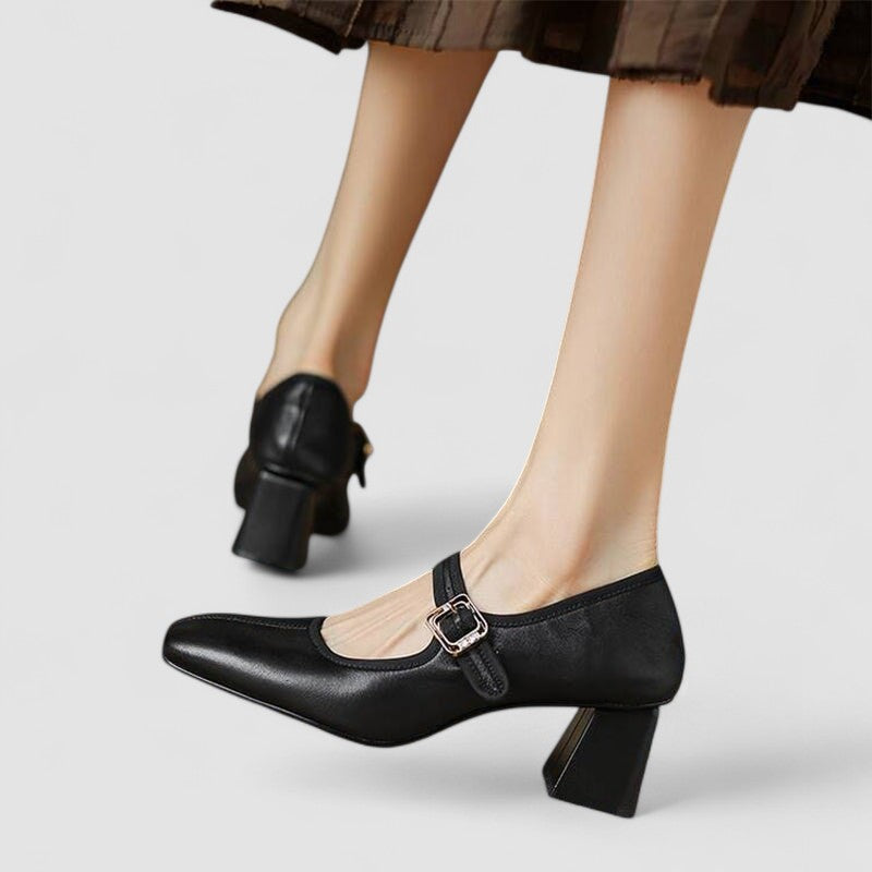 JULIA™ : Los zapatos ortopédicos que cuidan tus pies con estilo